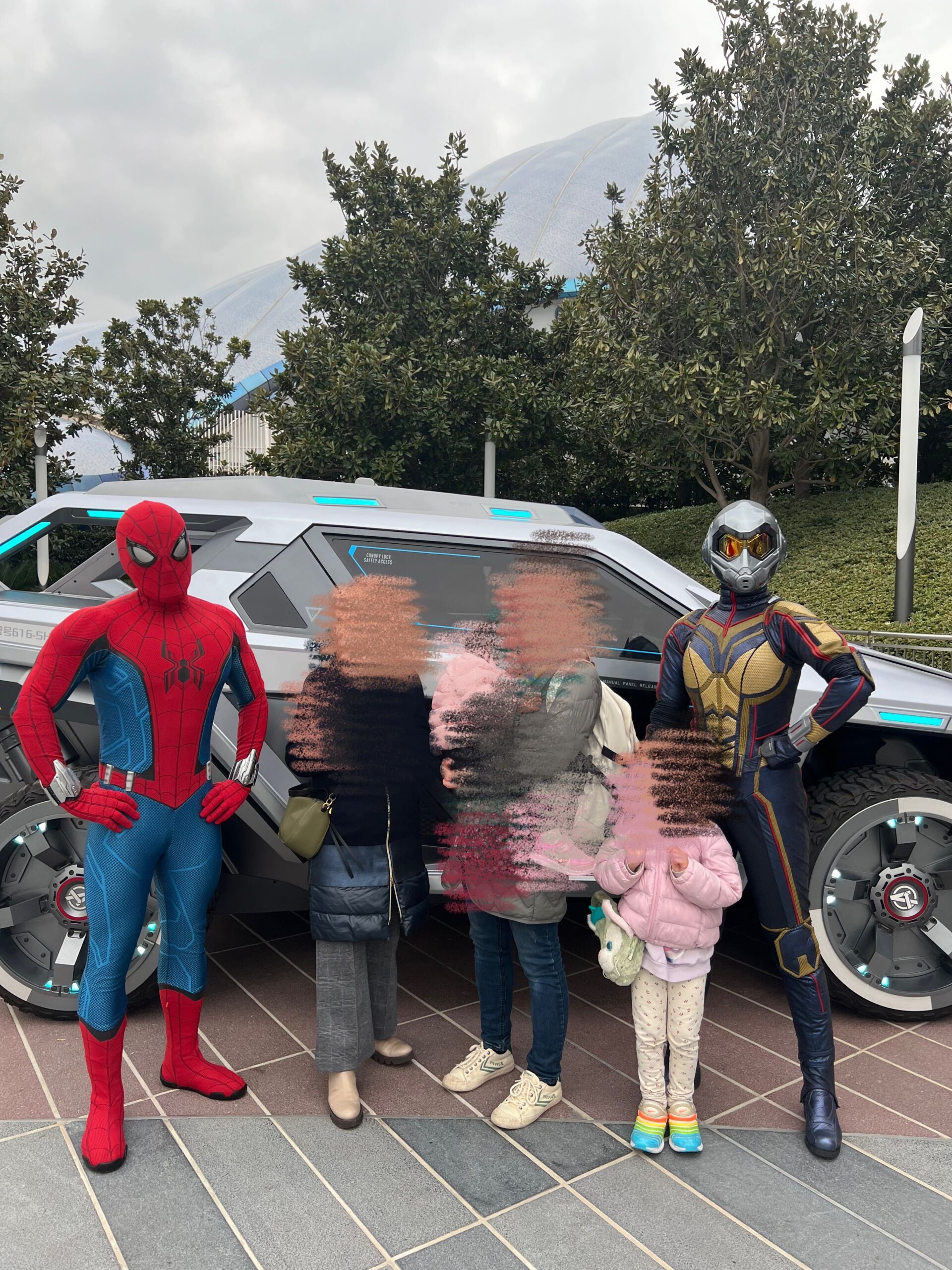 上海ディズニー スパイダーマン アベンジャーズ グリーティング