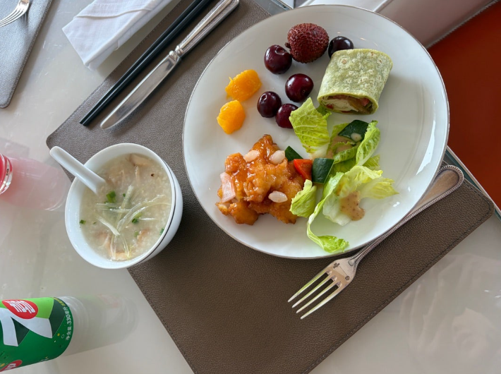 リッツカールトン上海浦東 クラブラウンジ ランチ